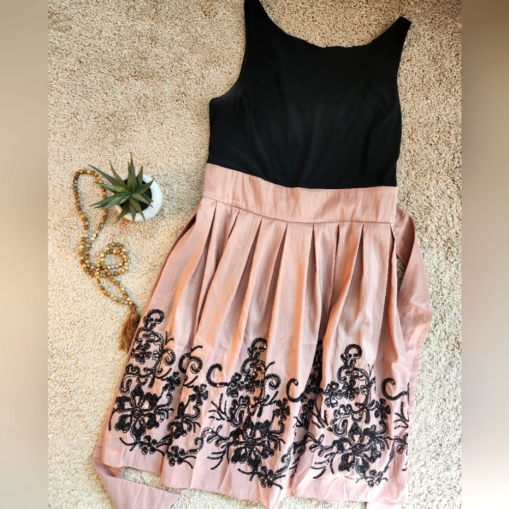 SLNY Taffeta and Sequin Cocktail Dress